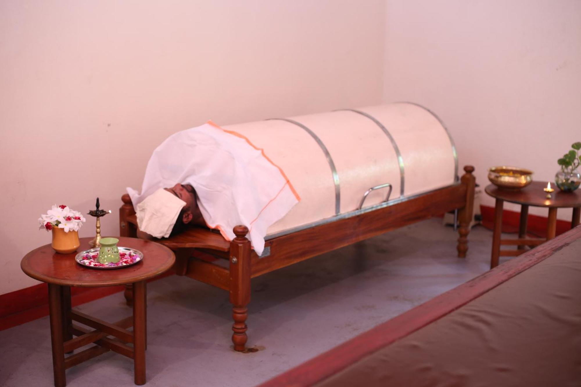 Tapasya Health & Wellness Otel Jaysingpur Dış mekan fotoğraf